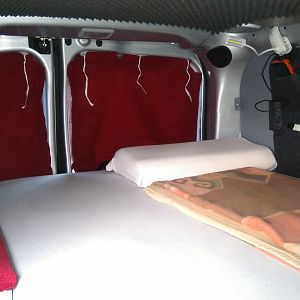 Fiat Doblo Maxi Cargo 2015 zum Mini-Camper (Mai-Juni 2018)